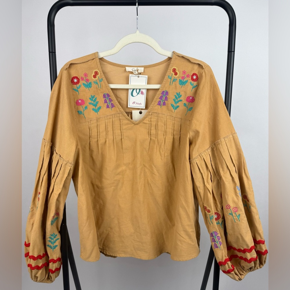 Easel Corduroy Boho Top Camel Tan Floral Embroidered Balloon Sleeve NWT S - Picture 2 of 5